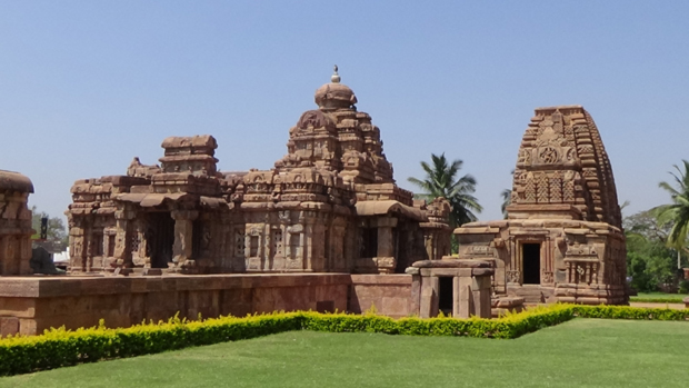 #386 : Visiter l’exceptionnel ensemble de temples de Pattadakal
