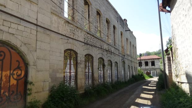 #513 : Visiter les vestiges de Shusha au Haut Karabagh