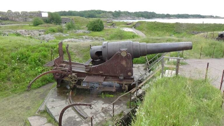 #887 : Se perdre dans les immenses forts militaires de Suomenlinna